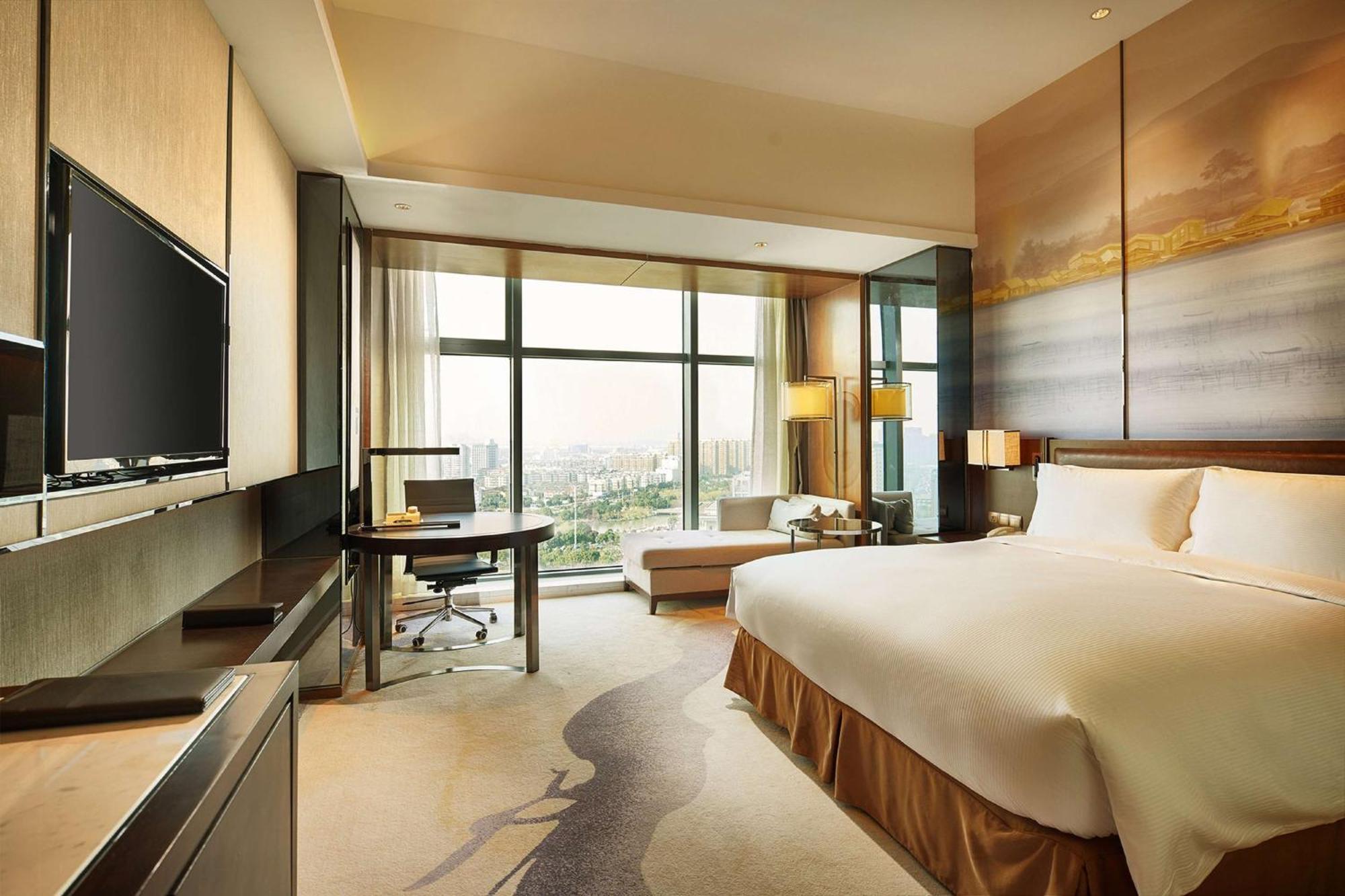 Hotel DoubleTree By Hilton Ningbo Beilun Exterior foto